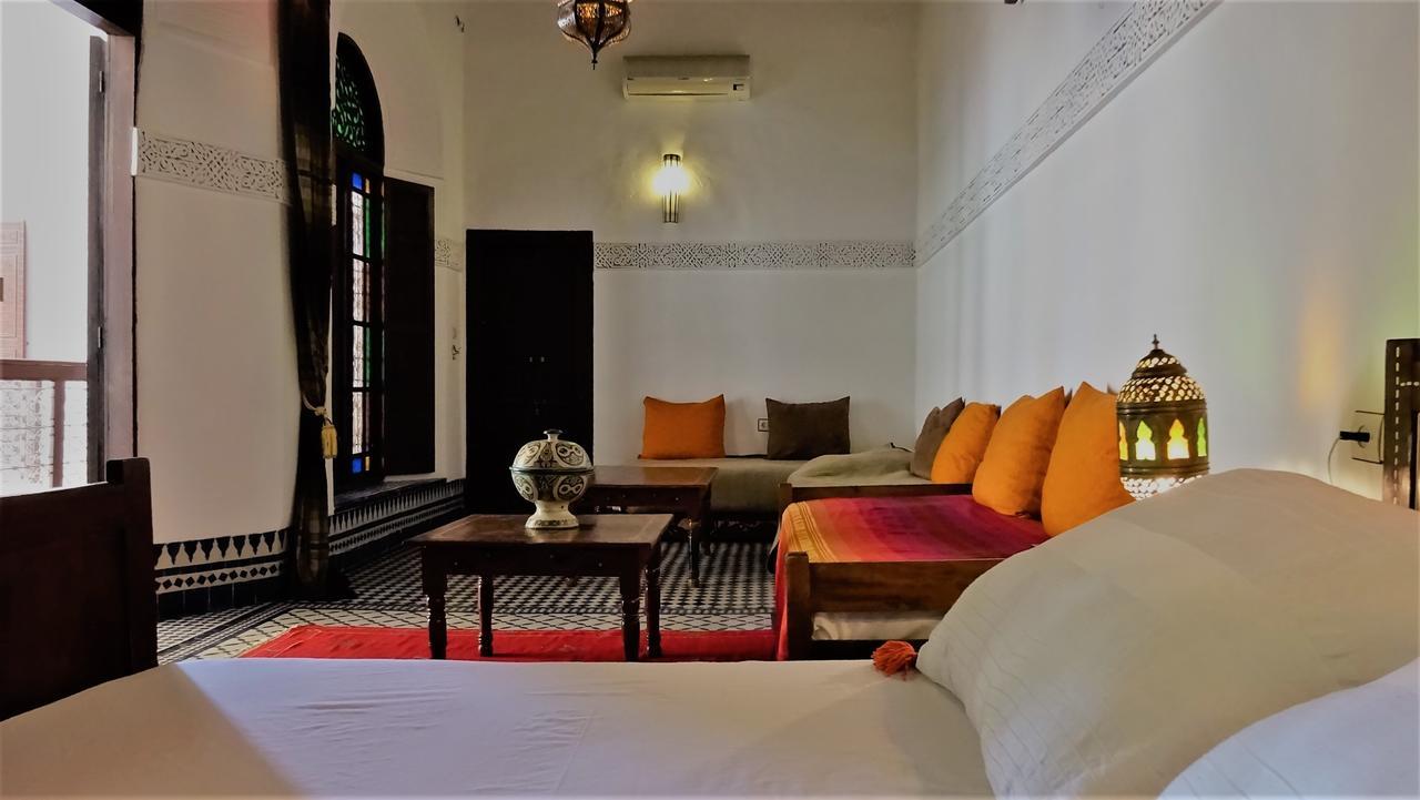 Riad Razane Fes Luaran gambar
