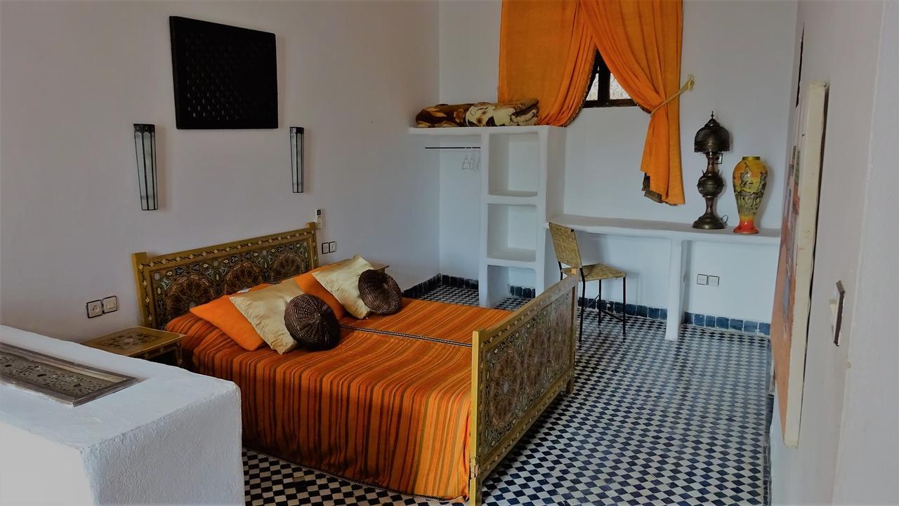 Riad Razane Fes Luaran gambar